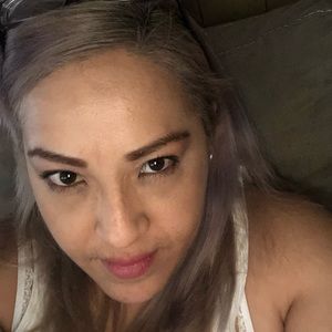 Meet your Posher, Yessica